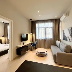 https://aura-f24-apartments-by-halu-vibrant-neighbourhood.hotelschalkidiki.net